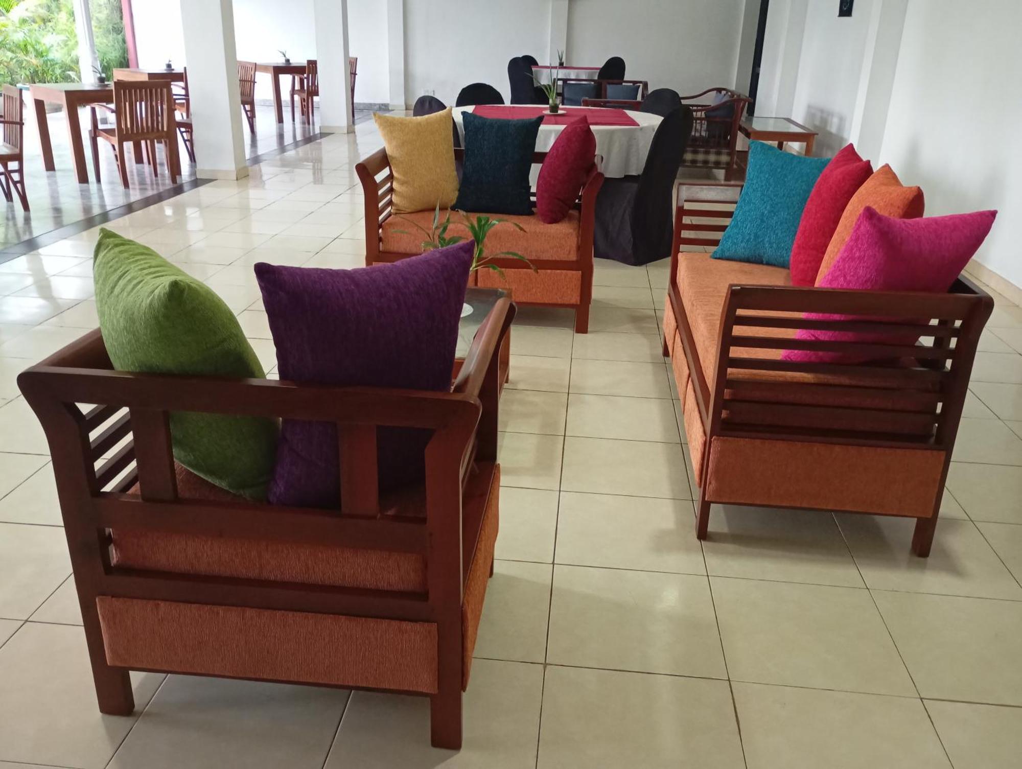 Larn'S Villa Hotel & Apartment Wadduwa Exterior foto