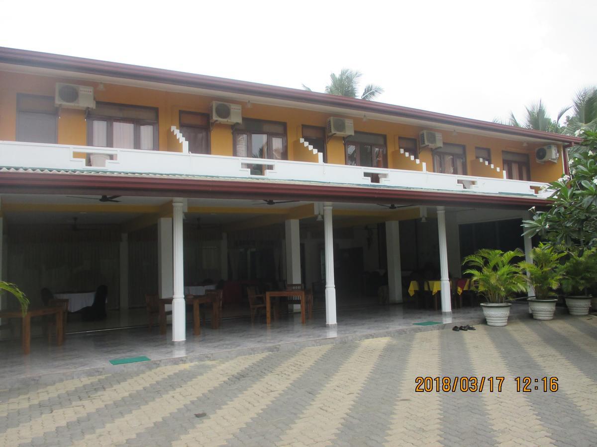 Larn'S Villa Hotel & Apartment Wadduwa Exterior foto