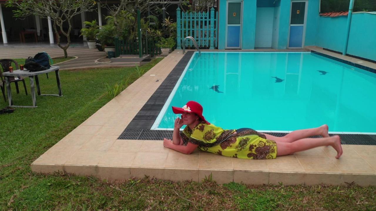 Larn'S Villa Hotel & Apartment Wadduwa Exterior foto